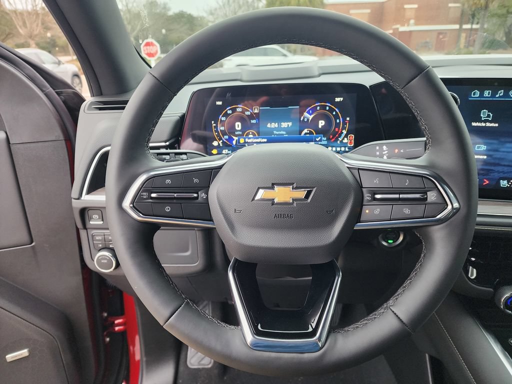 New 2025 Chevrolet Suburban Premier AWD/4WD image 19