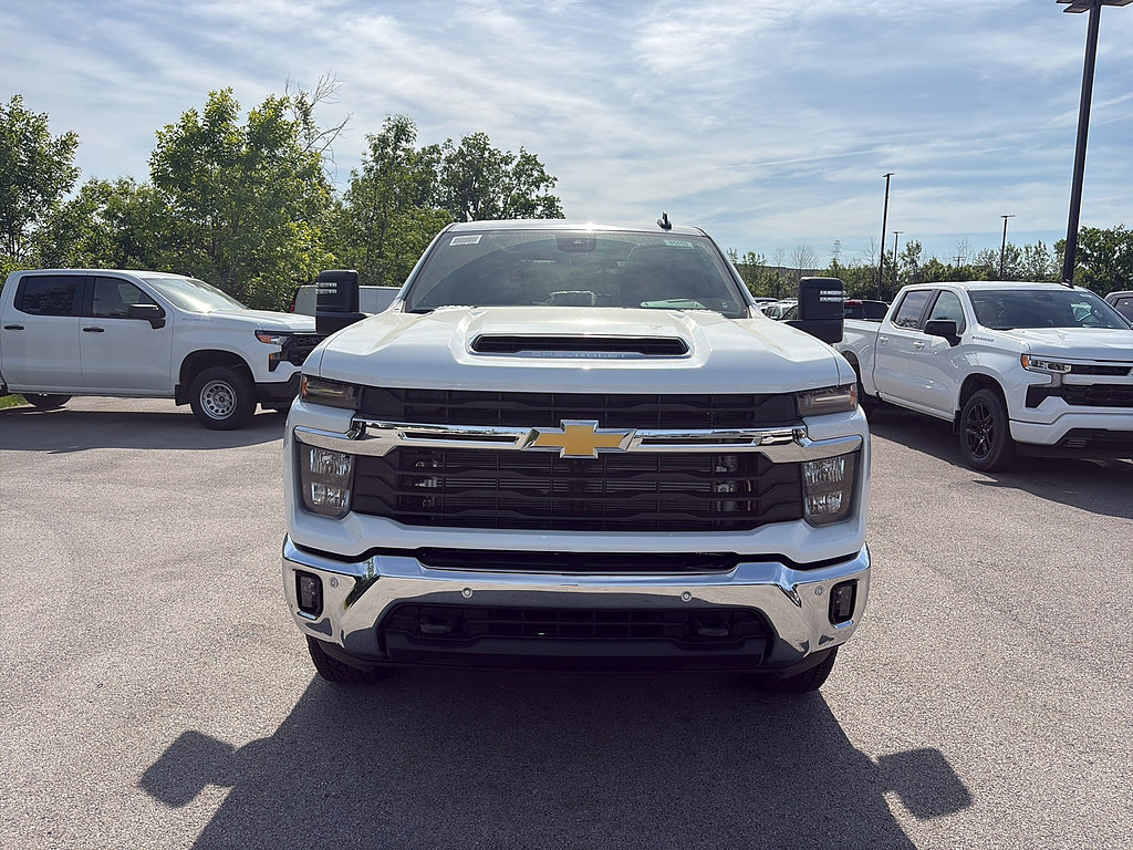 New 2026 Chevrolet Silverado 2500 LT w/ All Star Edition AWD/4WD image 8