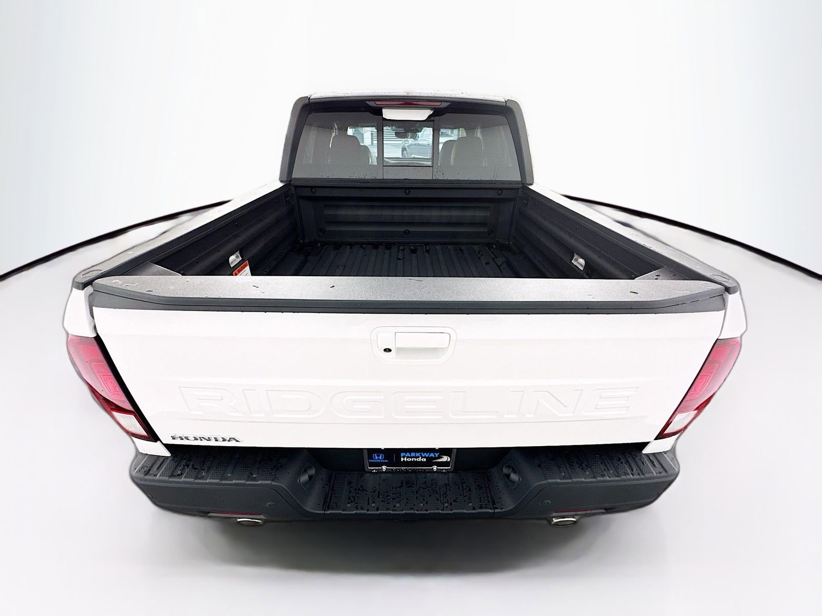 Used 2025 Honda Ridgeline Black Edition image 5