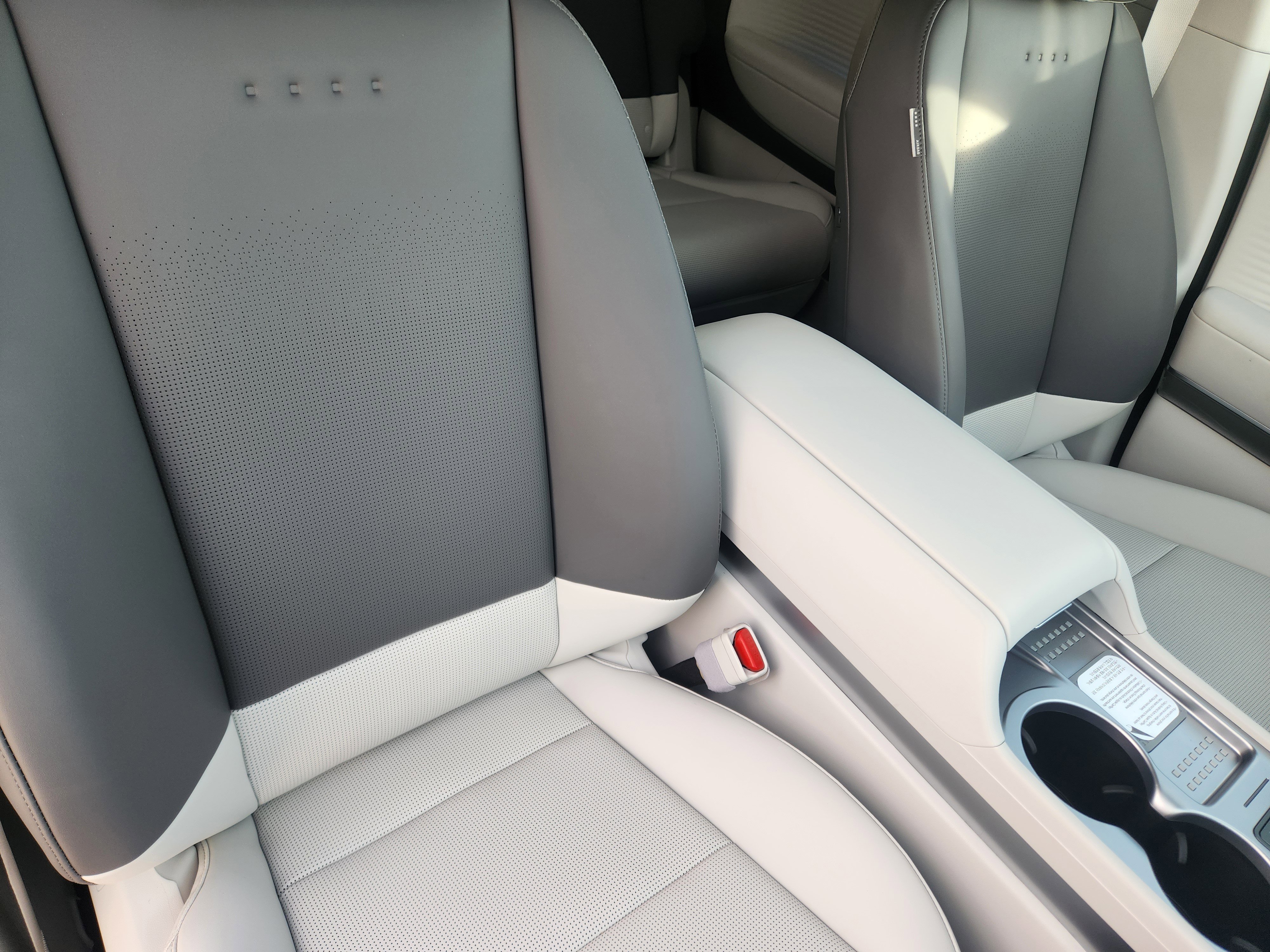 New 2026 Hyundai Ioniq 9 SEL AWD/4WD image 22