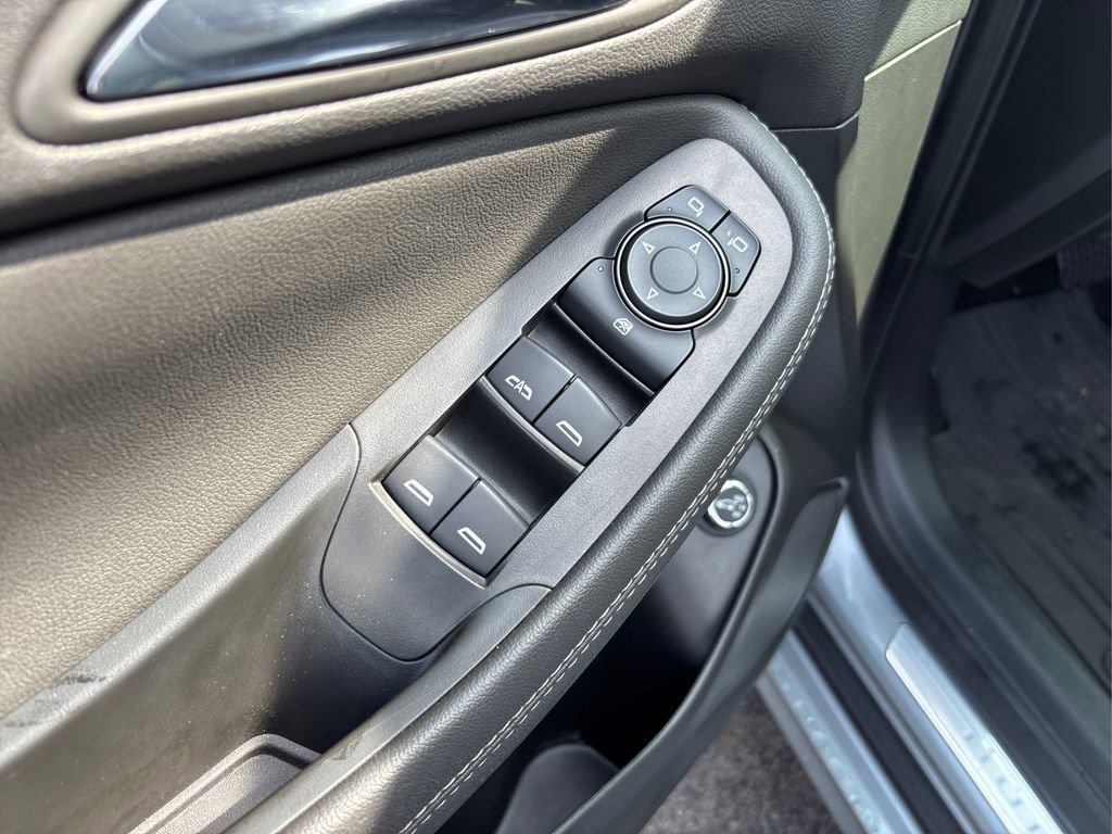 Used 2023 Buick Encore GX Select w/ Experience Buick Package image 36