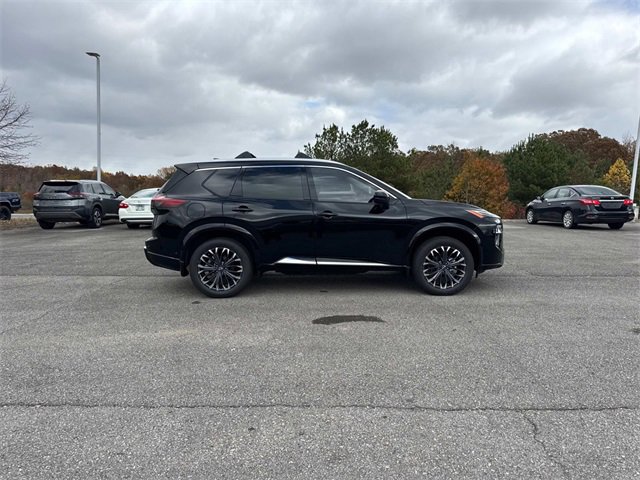 New 2026 Nissan Rogue Platinum w/ Platinum Premium Package image 3