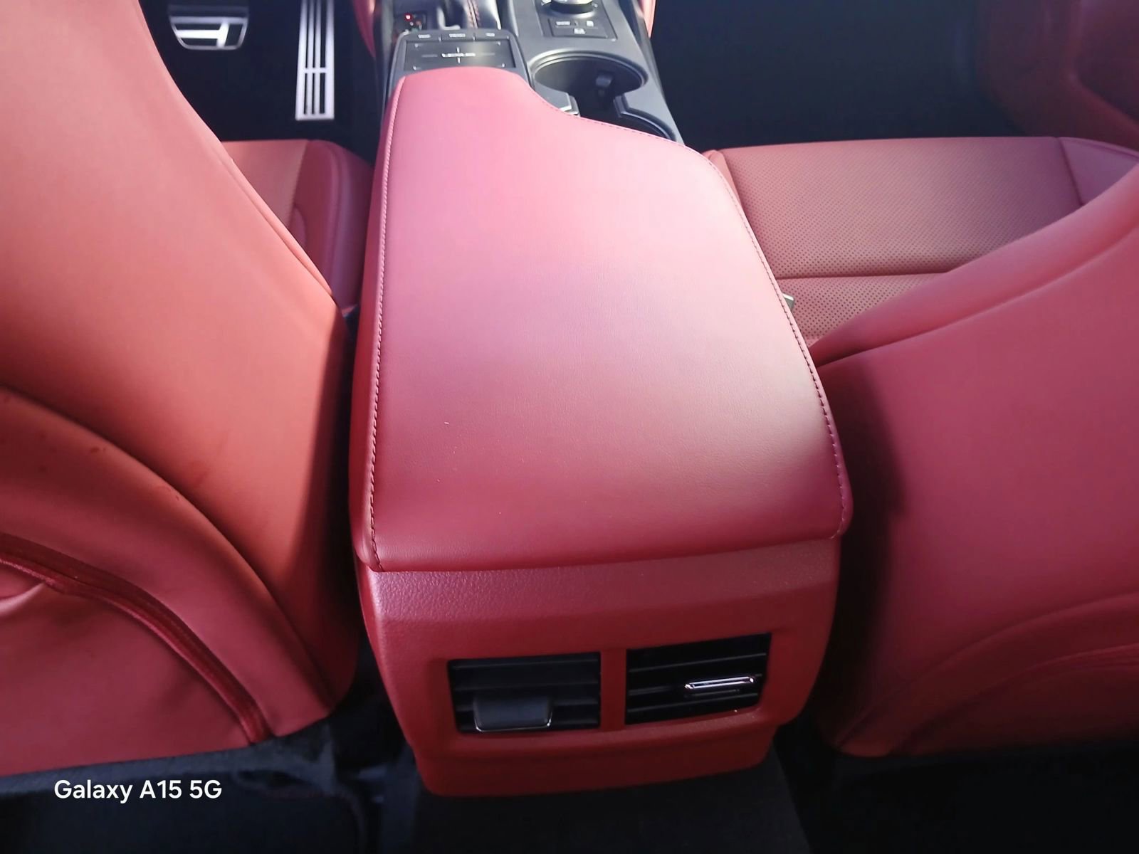 Used 2025 Lexus IS 350 F Sport image 29