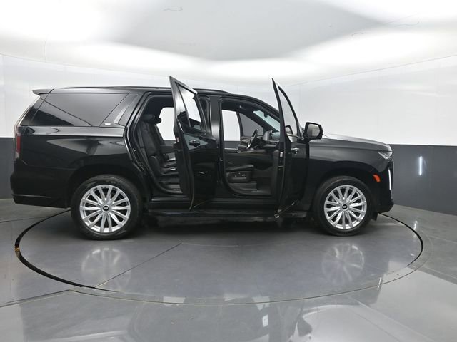 Used 2022 Cadillac Escalade Luxury image 36