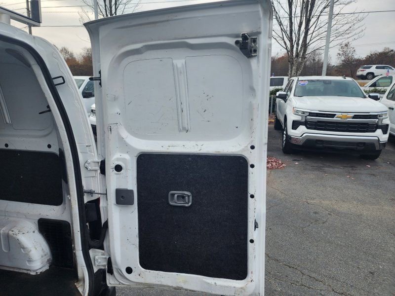 Used 2021 Nissan NV200 S FWD image 7