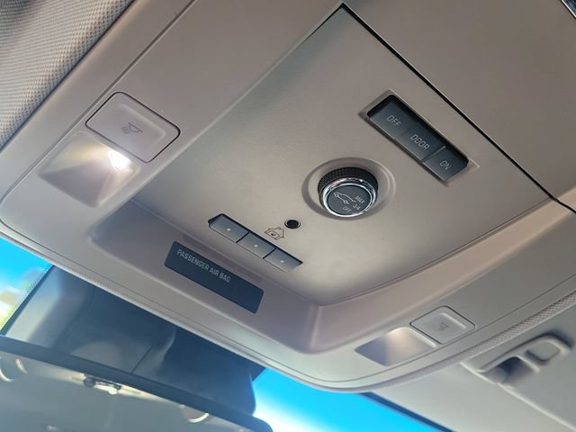 Used 2017 GMC Yukon XL SLT RWD image 29