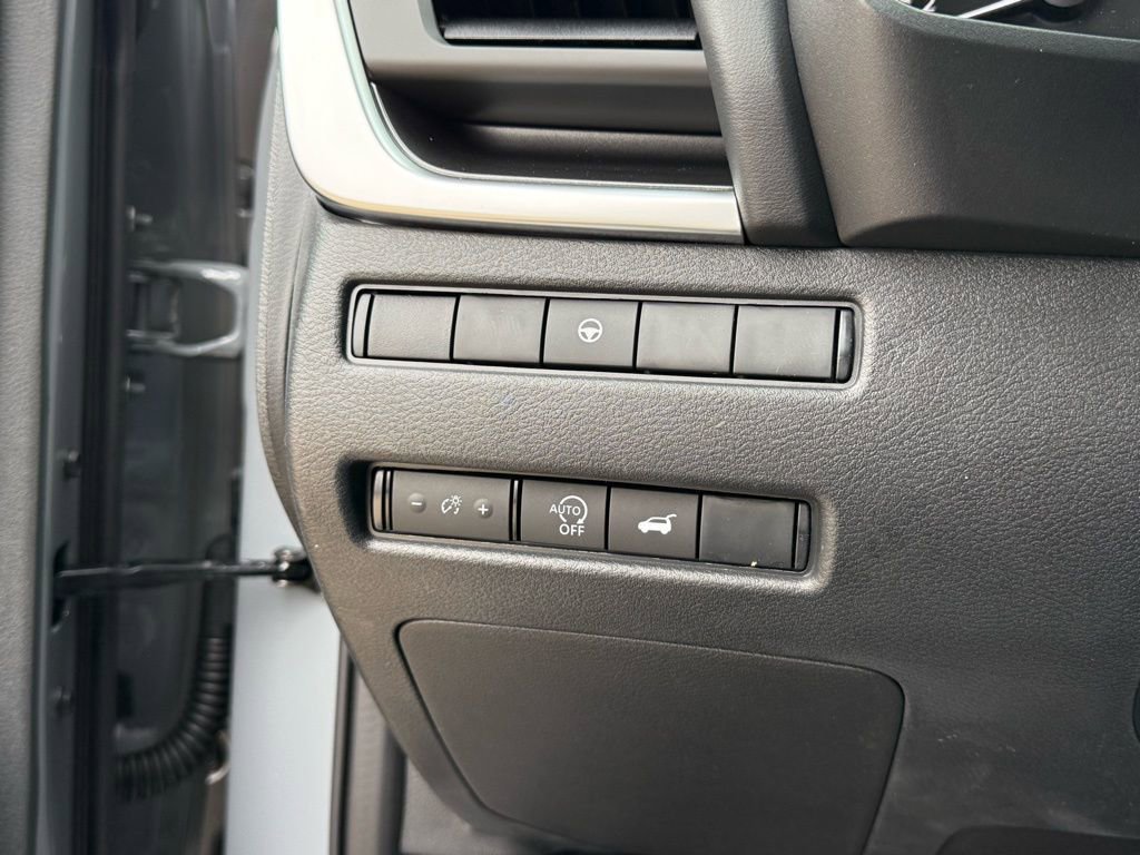 New 2026 Nissan Rogue SV AWD/4WD image 14