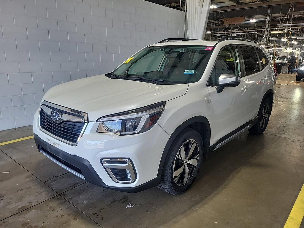 Used 2021 Subaru Forester Touring AWD/4WD image 2