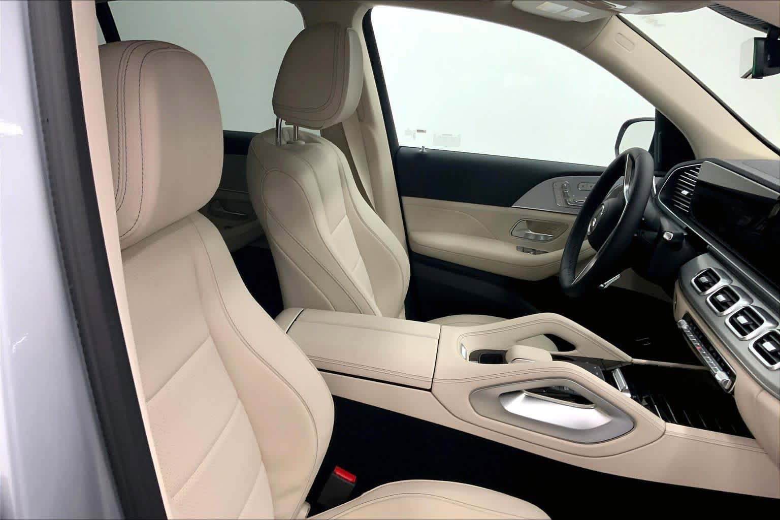New 2026 Mercedes-Benz GLE 450 4MATIC image 3