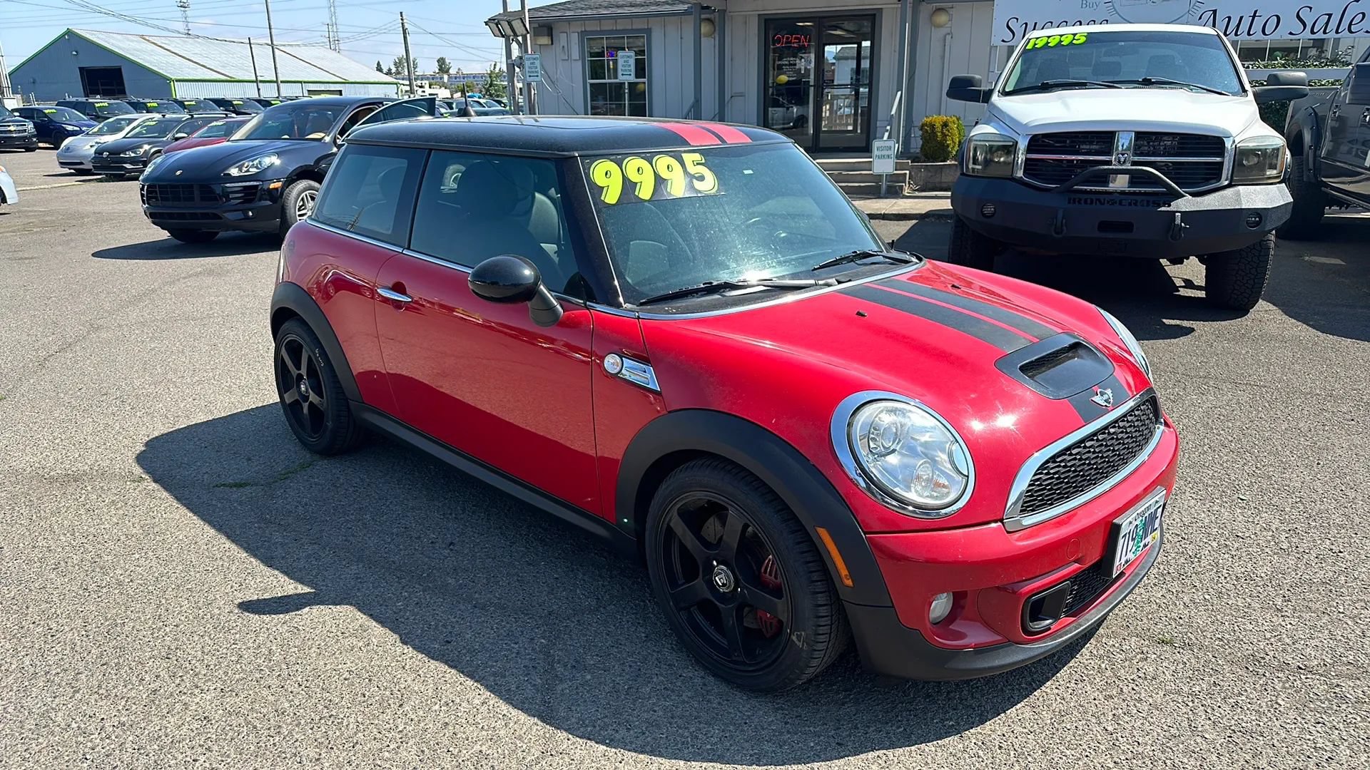 Used 2011 MINI Cooper John Cooper Works FWD image 18