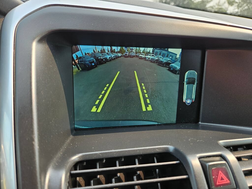 Used 2016 Volvo XC60 T5 Platinum AWD/4WD image 29
