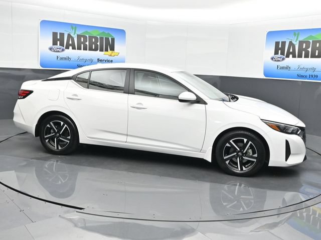 Used 2025 Nissan Sentra SV w/ All-Weather Package FWD image 7