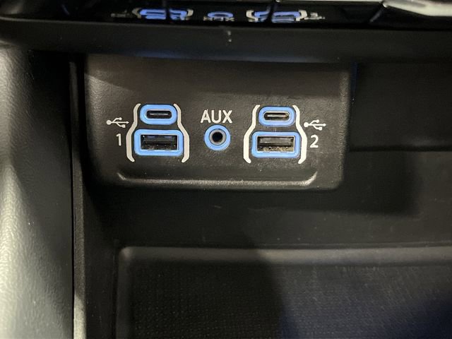 Used 2023 Dodge Durango GT image 24