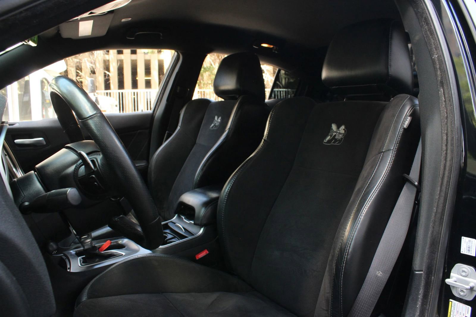 Used 2017 Dodge Charger R/T Scat Pack w/ Dynamics Package RWD image 18