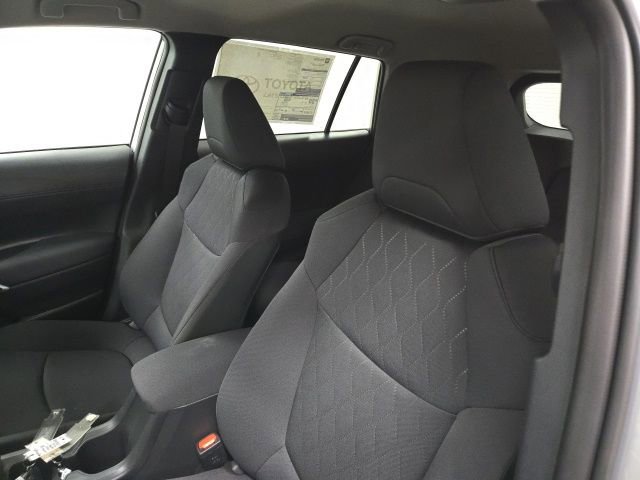 New 2026 Toyota Corolla Cross LE AWD/4WD image 17