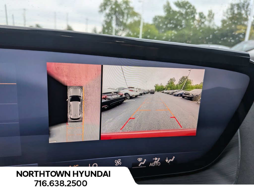 Used 2025 Buick Envision Sport Touring AWD/4WD image 19