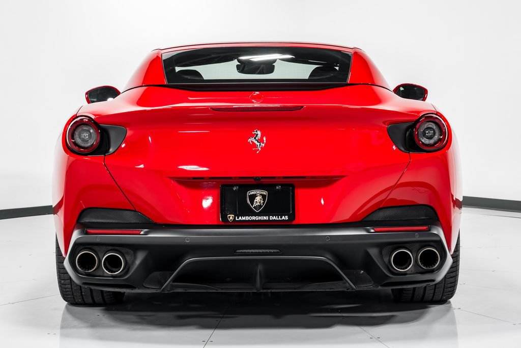 Used 2020 Ferrari Portofino RWD image 40