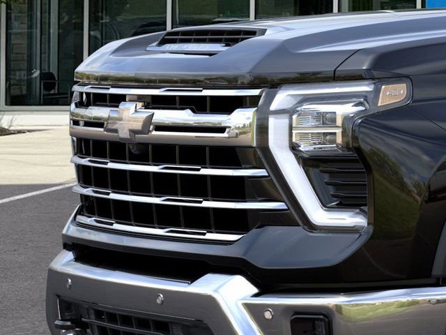 New 2025 Chevrolet Silverado 3500 LTZ w/ LTZ Premium Package image 13