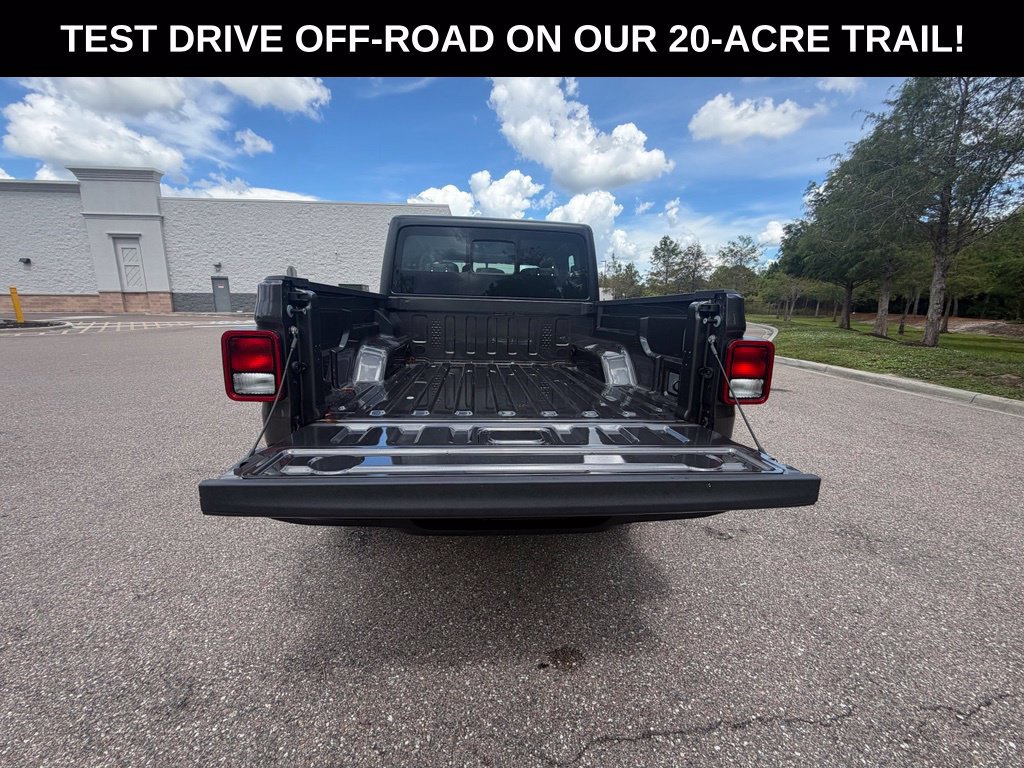 New 2026 Jeep Gladiator Sport AWD/4WD image 35