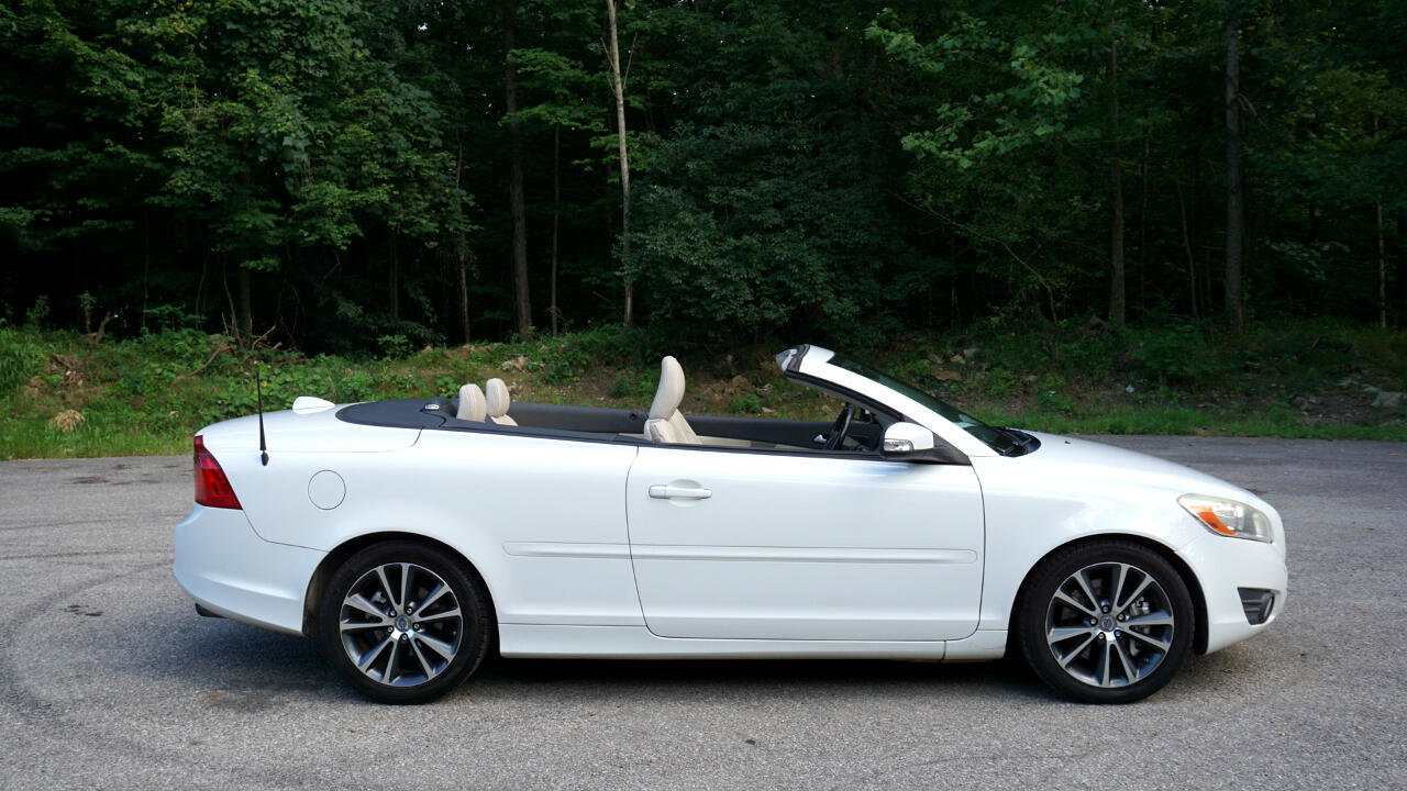 Used 2011 Volvo C70 T5 image 6