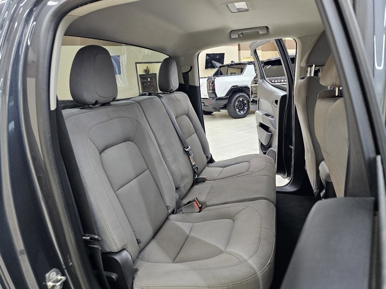Used 2017 Chevrolet Colorado W/T w/ WT Convenience Package image 20