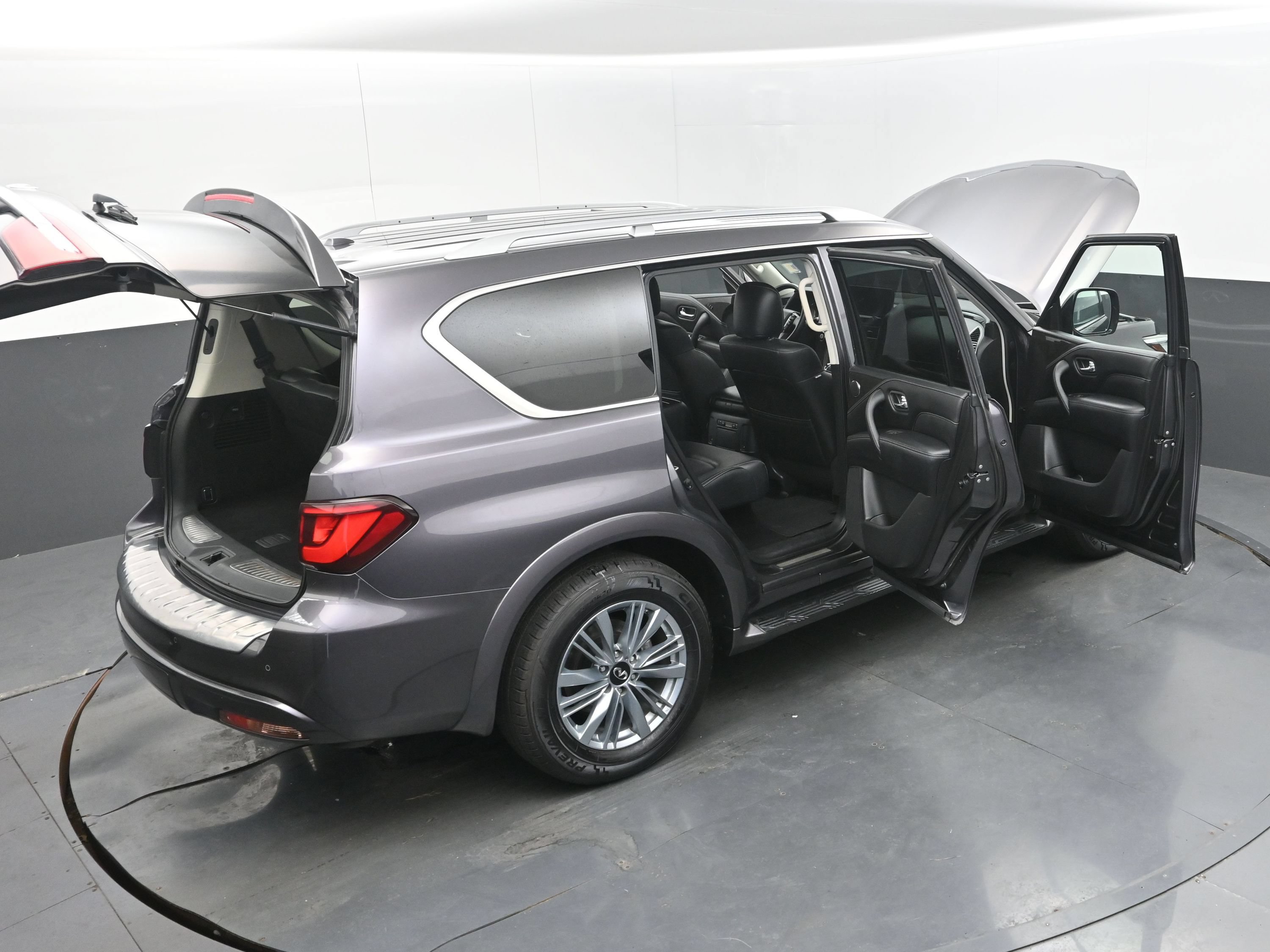 Used 2024 INFINITI QX80 Luxe AWD/4WD image 42