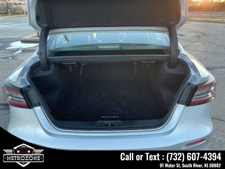 Used 2020 Nissan Maxima 3.5 SV w/ Floor Mat Group image 17