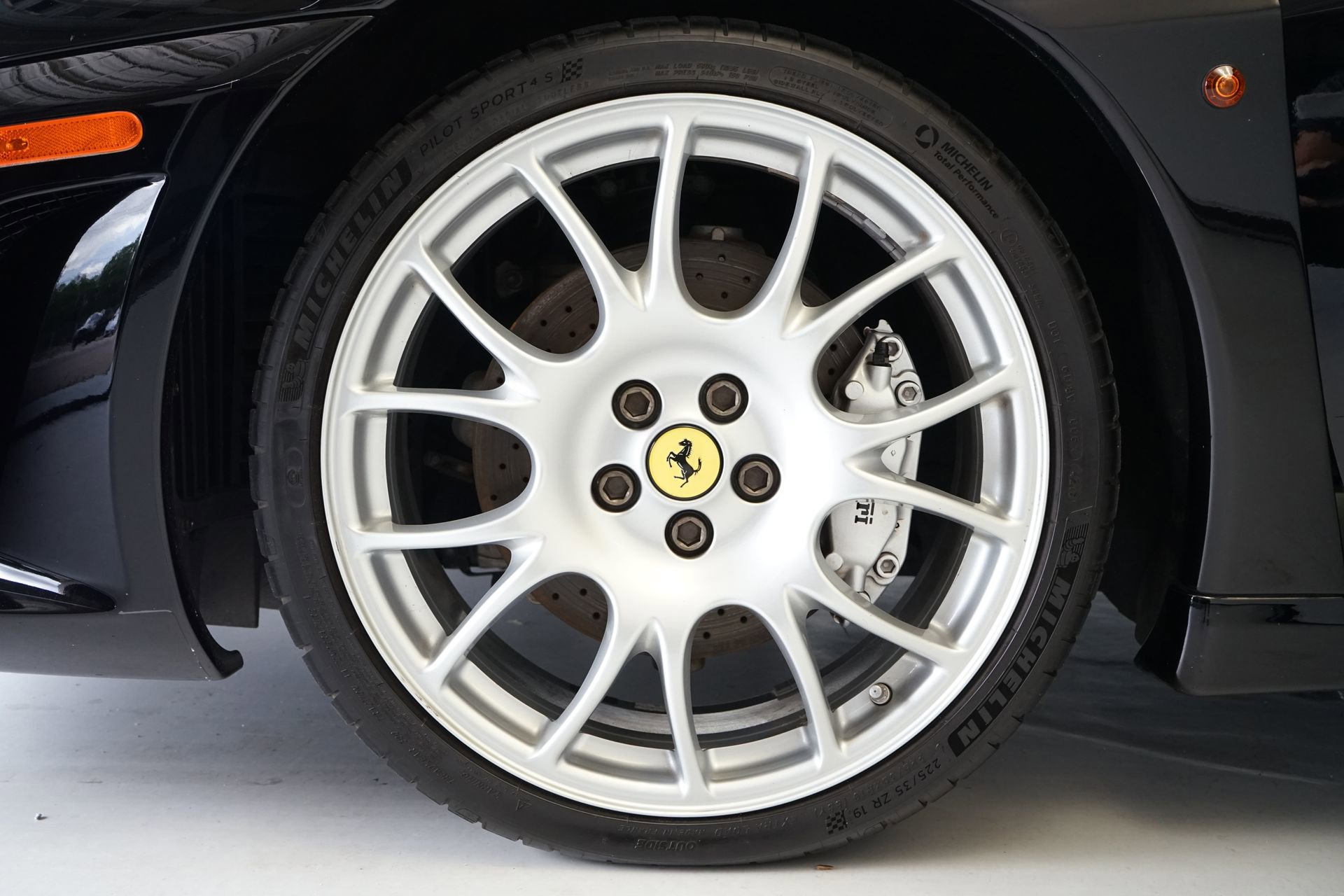 Used 2006 Ferrari F430 Spider image 23
