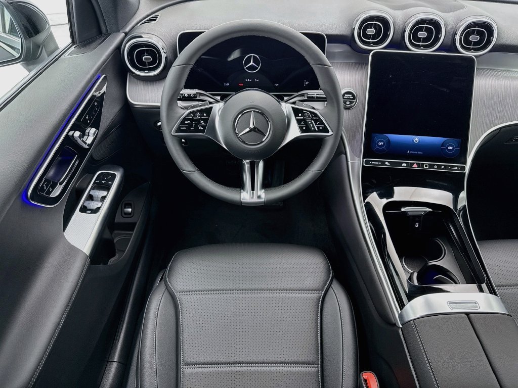 Certified 2026 Mercedes-Benz GLC 300 image 10