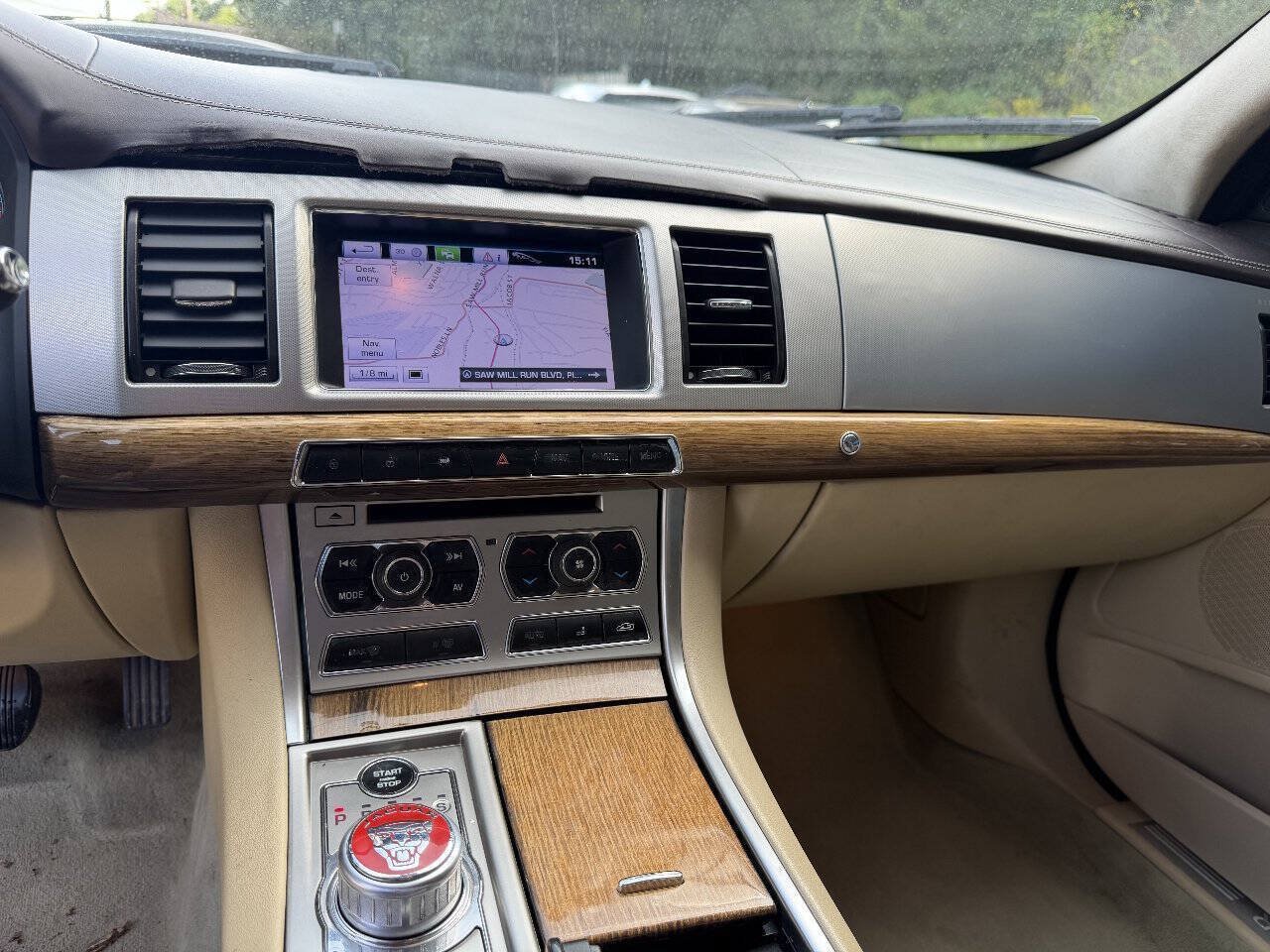 Used 2013 Jaguar XF Supercharged RWD image 18