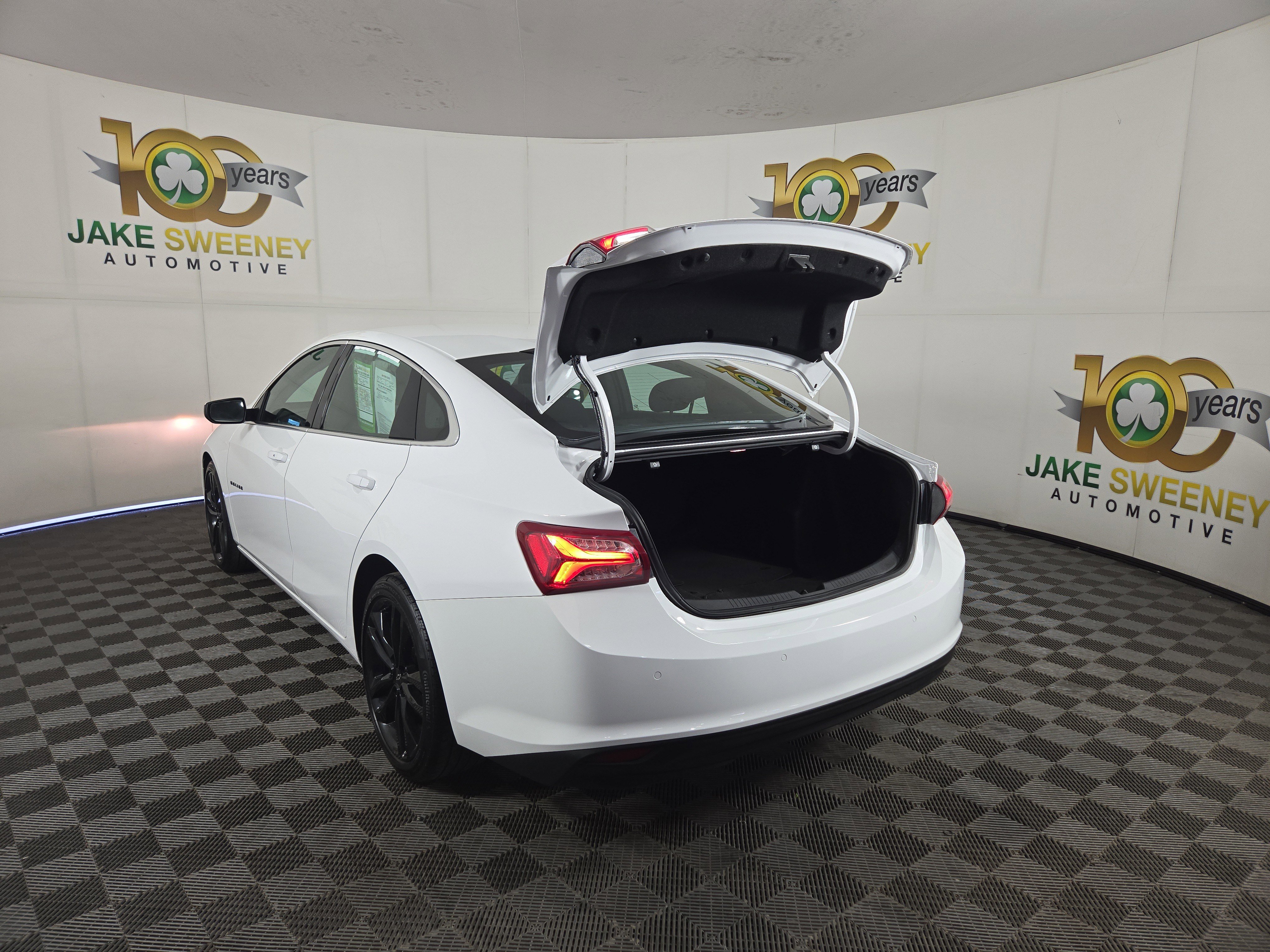 Certified 2024 Chevrolet Malibu LT w/ Sport Edition image 30