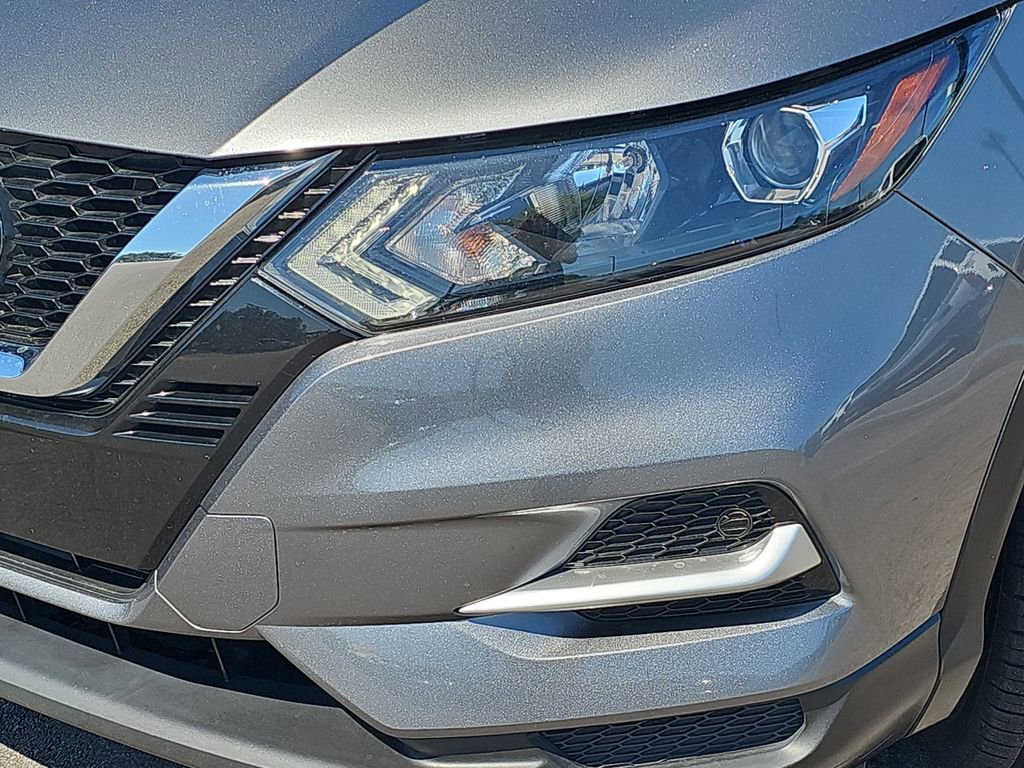 Used 2021 Nissan Rogue Sport SL FWD image 34