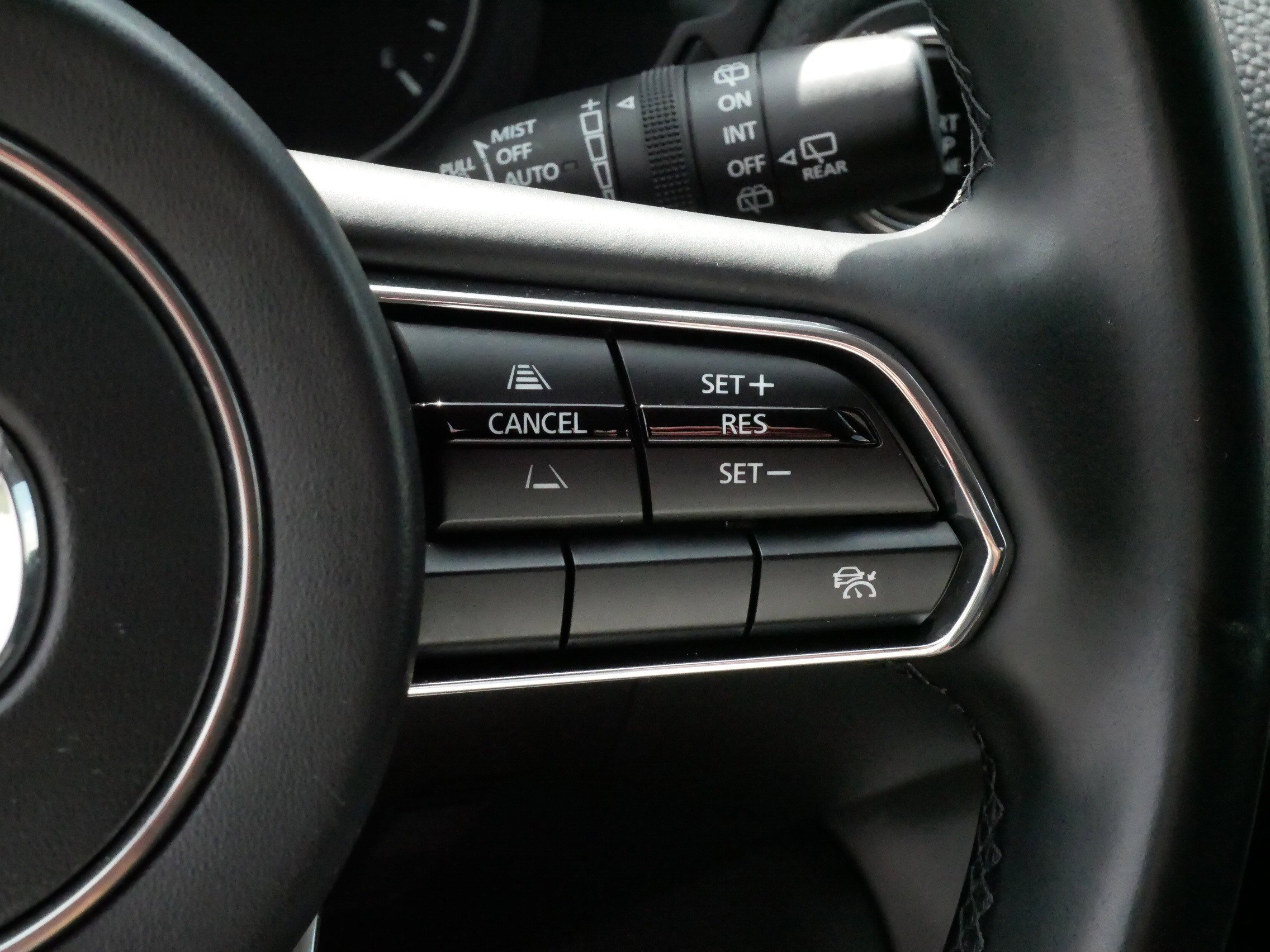 Used 2025 MAZDA CX-90 3.3 Turbo w/ Preferred Package AWD/4WD image 26