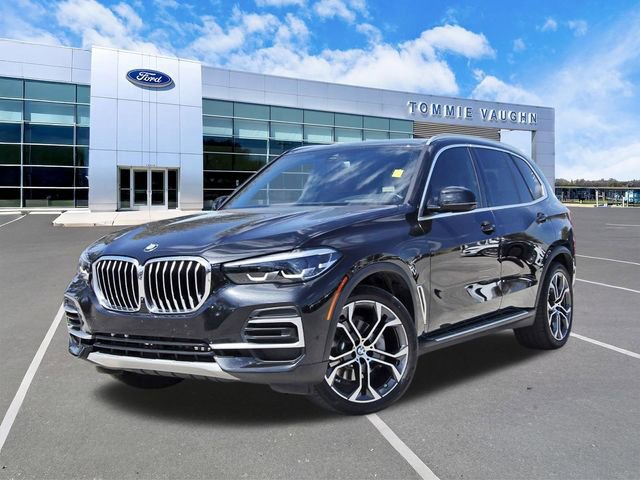 Used 2023 BMW X5 sDrive40i w/ Premium Package image 1
