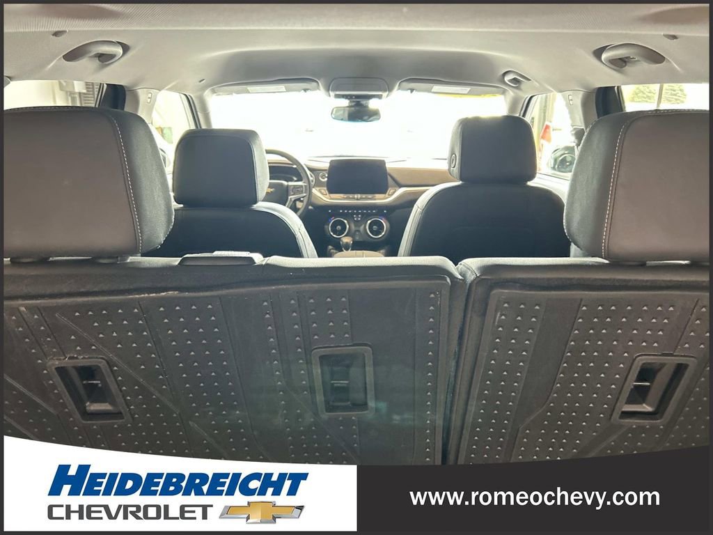 Used 2024 Chevrolet Blazer LT w/ LPO, Floor Liner Package FWD image 31