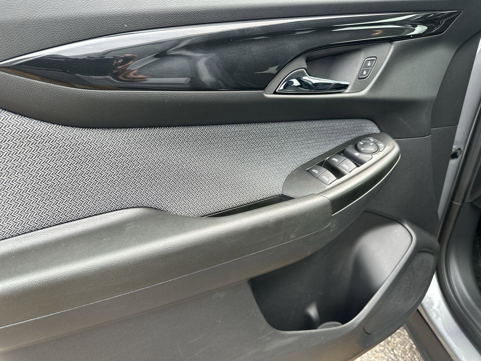 Certified 2024 Chevrolet TrailBlazer LT w/ Driver Confidence Package image 21