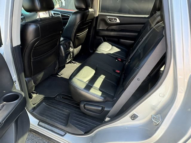 Used 2013 Nissan Pathfinder SL w/ SL Premium Pkg AWD/4WD image 15
