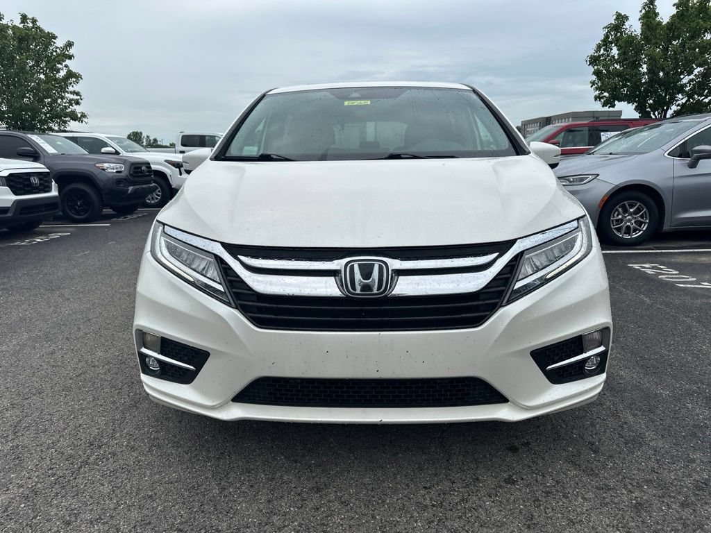 Used 2018 Honda Odyssey Touring image 2