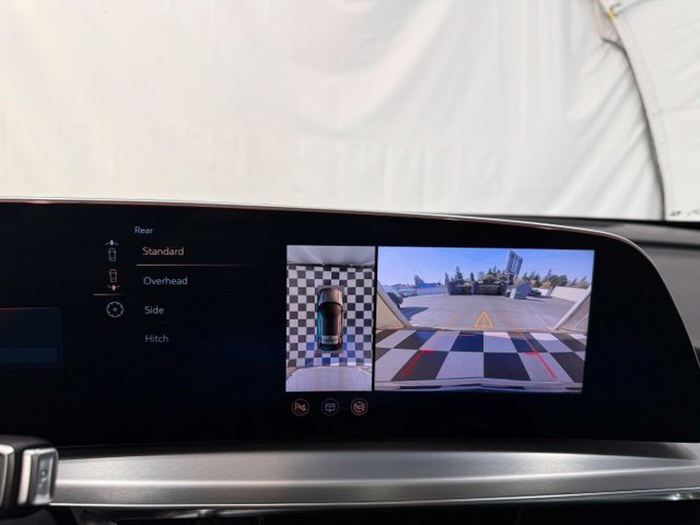 Used 2025 Cadillac Lyriq Luxury w/ LPO, Floor Liner Package AWD/4WD image 35