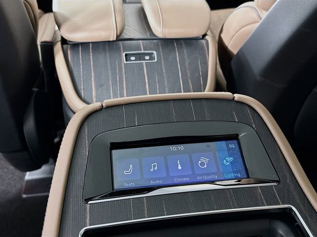 New 2025 Lincoln Navigator L Black Label AWD/4WD image 28