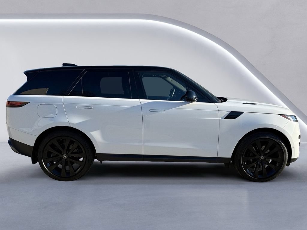 New 2025 Land Rover Range Rover Sport SE AWD/4WD image 6