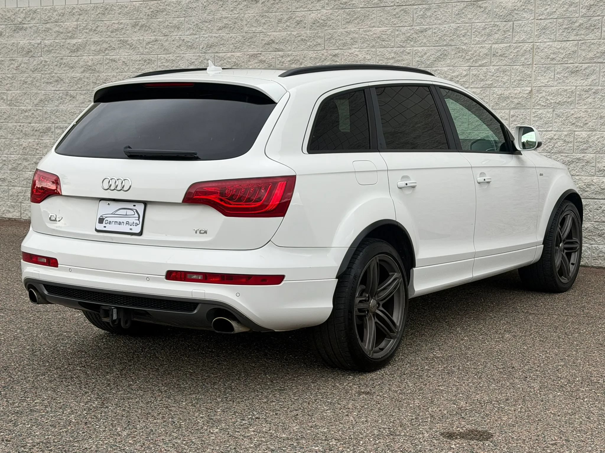 Used 2014 Audi Q7 TDI Premium Plus w/ Premium Plus Package AWD/4WD image 6