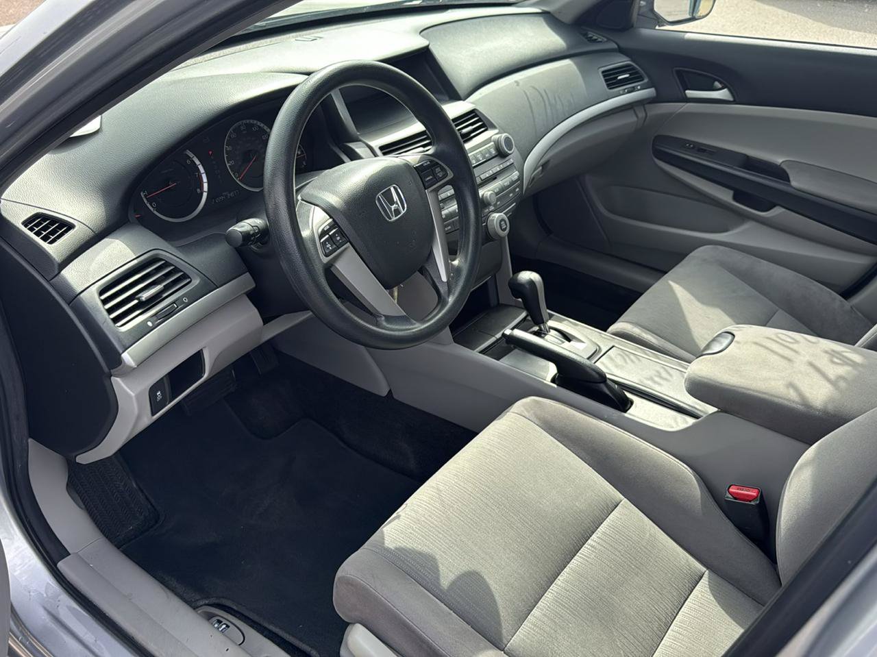Used 2011 Honda Accord LX image 9