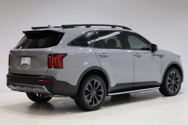Used 2022 Kia Sorento SX Prestige w/ Rust Color Package AWD/4WD image 8