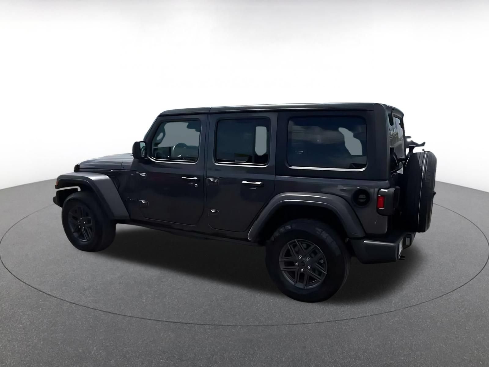 Used 2025 Jeep Wrangler Unlimited Sport AWD/4WD image 10