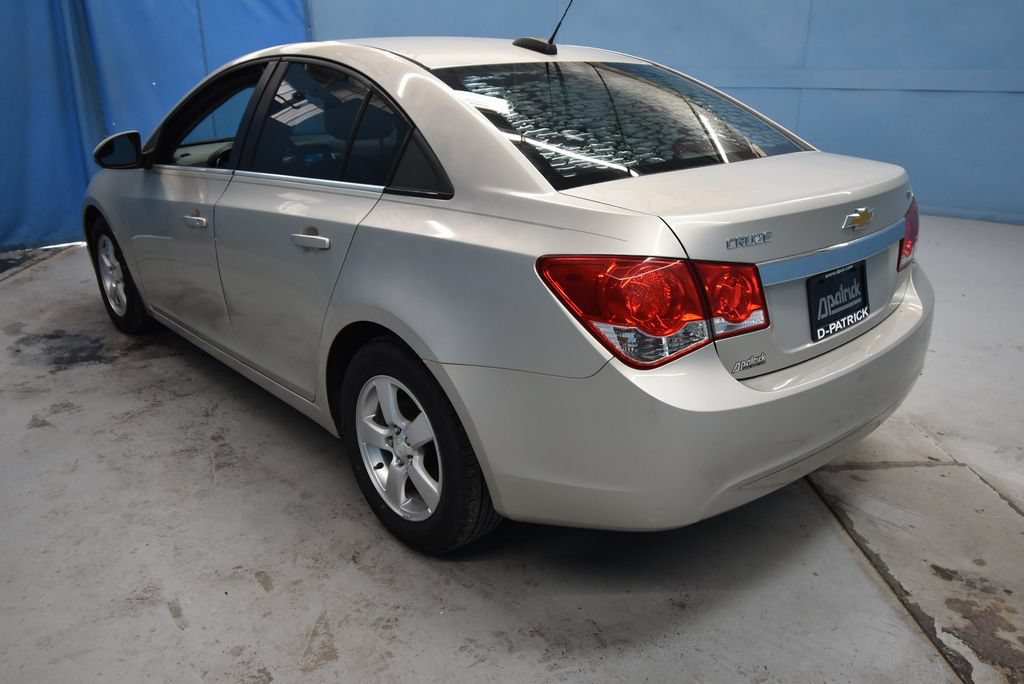 Used 2015 Chevrolet Cruze LT FWD image 31