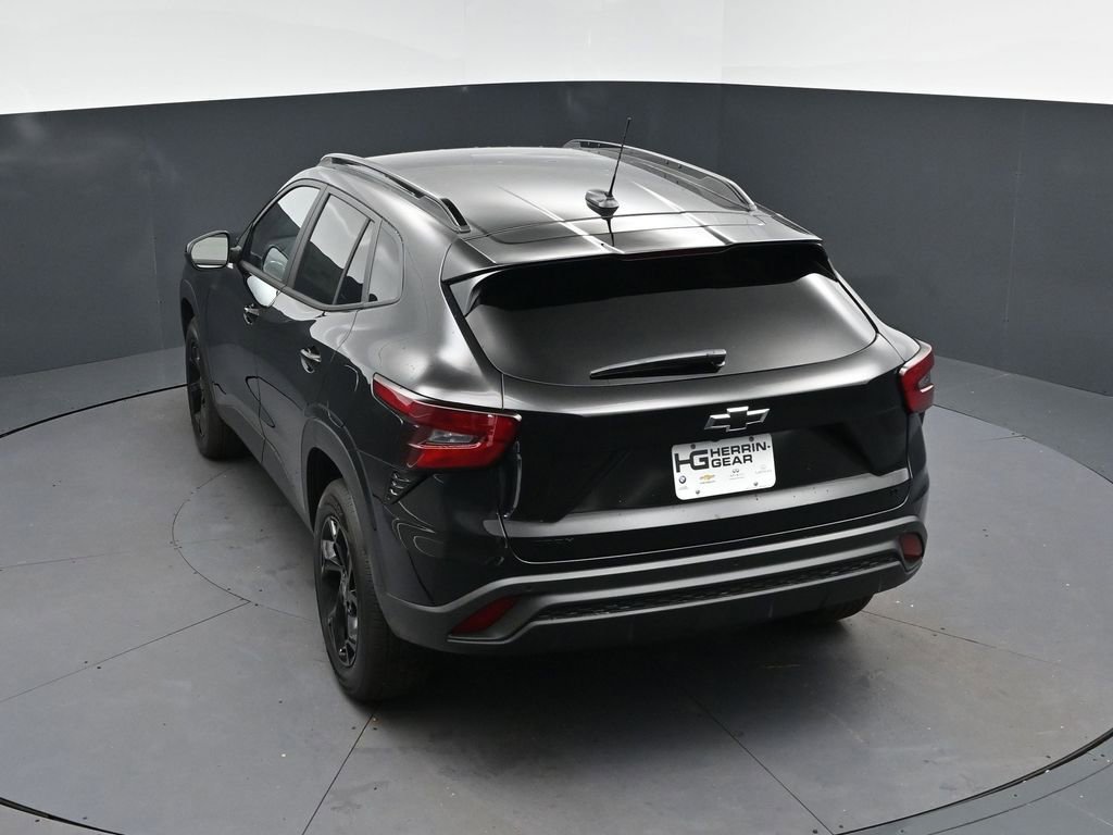 New 2026 Chevrolet Trax LT w/ Driver Confidence Package FWD image 33