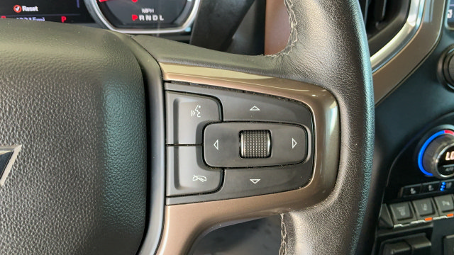 Used 2023 Chevrolet Silverado 2500 High Country w/ Z71 Off-Road Package AWD/4WD image 13