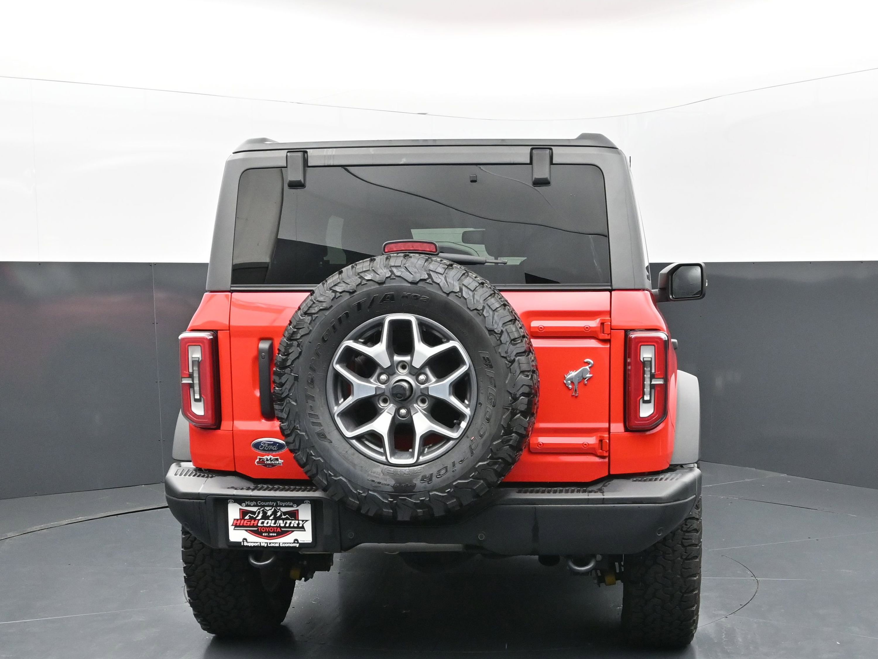 Used 2023 Ford Bronco Badlands AWD/4WD image 5