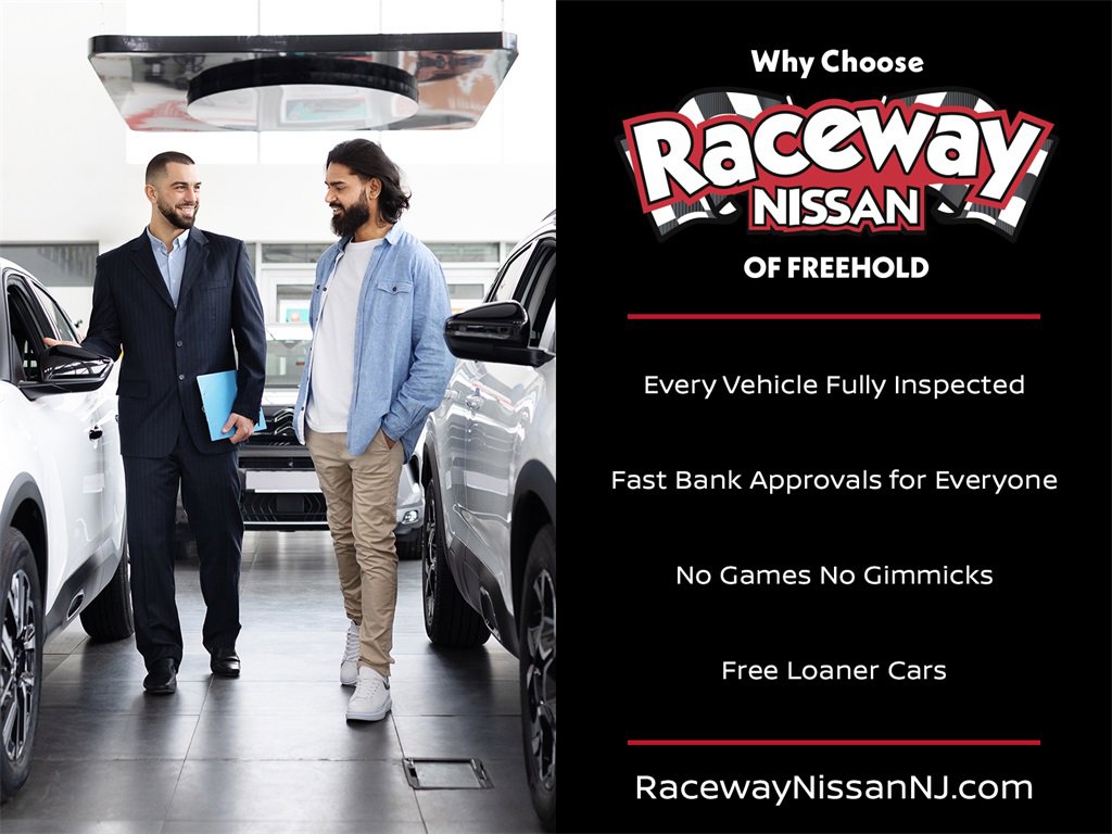 Certified 2025 Nissan Rogue SV image 2